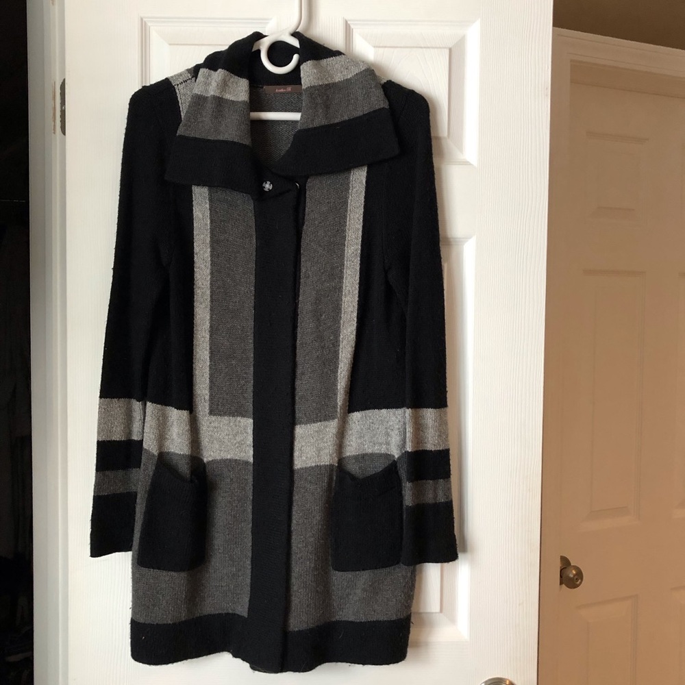 Black and grey sweater jacket.